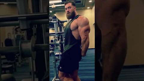 CHRIS BUMSTEAD IS AWESOME! CURRENT CHAMPION OF MR OLYMPIA | BODYFITLIONS