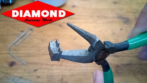 Odd Vintage Diamalloy Wire Bending Pliers