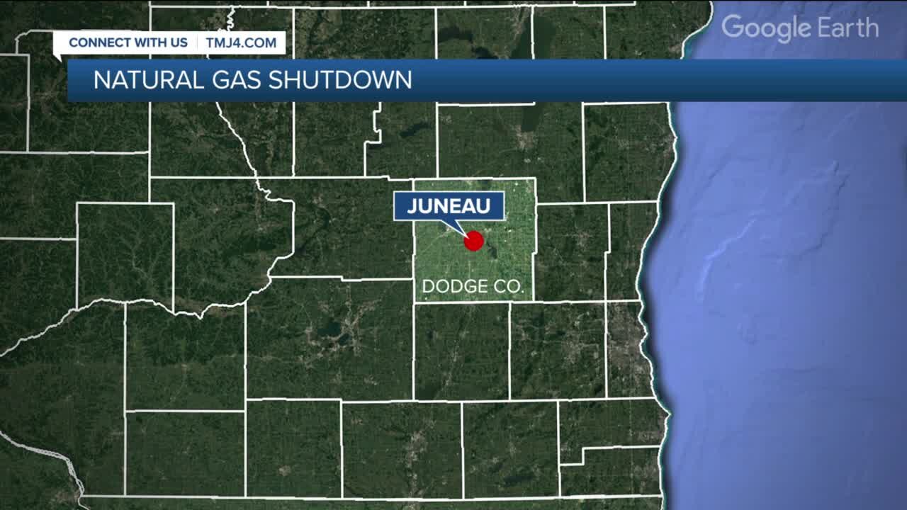 Residents evacuated, natural gas shut off after crash causes significant gas leak in Juneau