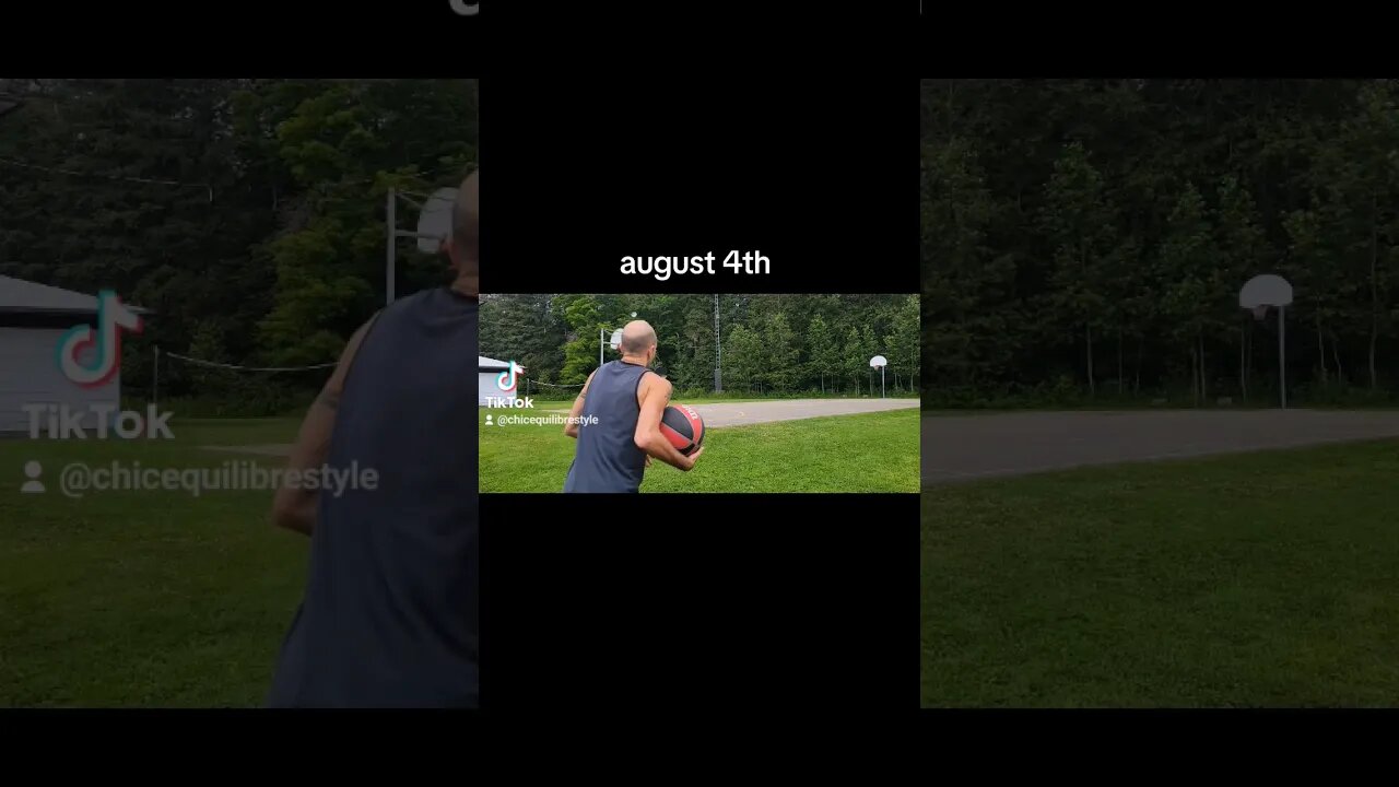 #halfcourtshot #hooper #ytshortscanada #basketball #ytshorts #epicmoment #injuryupdate
