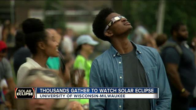 Thousands gather at UWM to watch solar eclipse