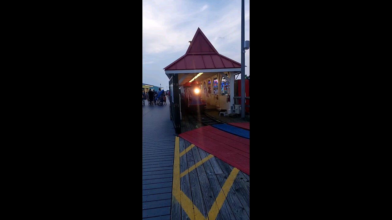 Mini Steam Train ride at Jenkinson's Beach #trainadventure#steamtrain #trains#boardwalk #nj