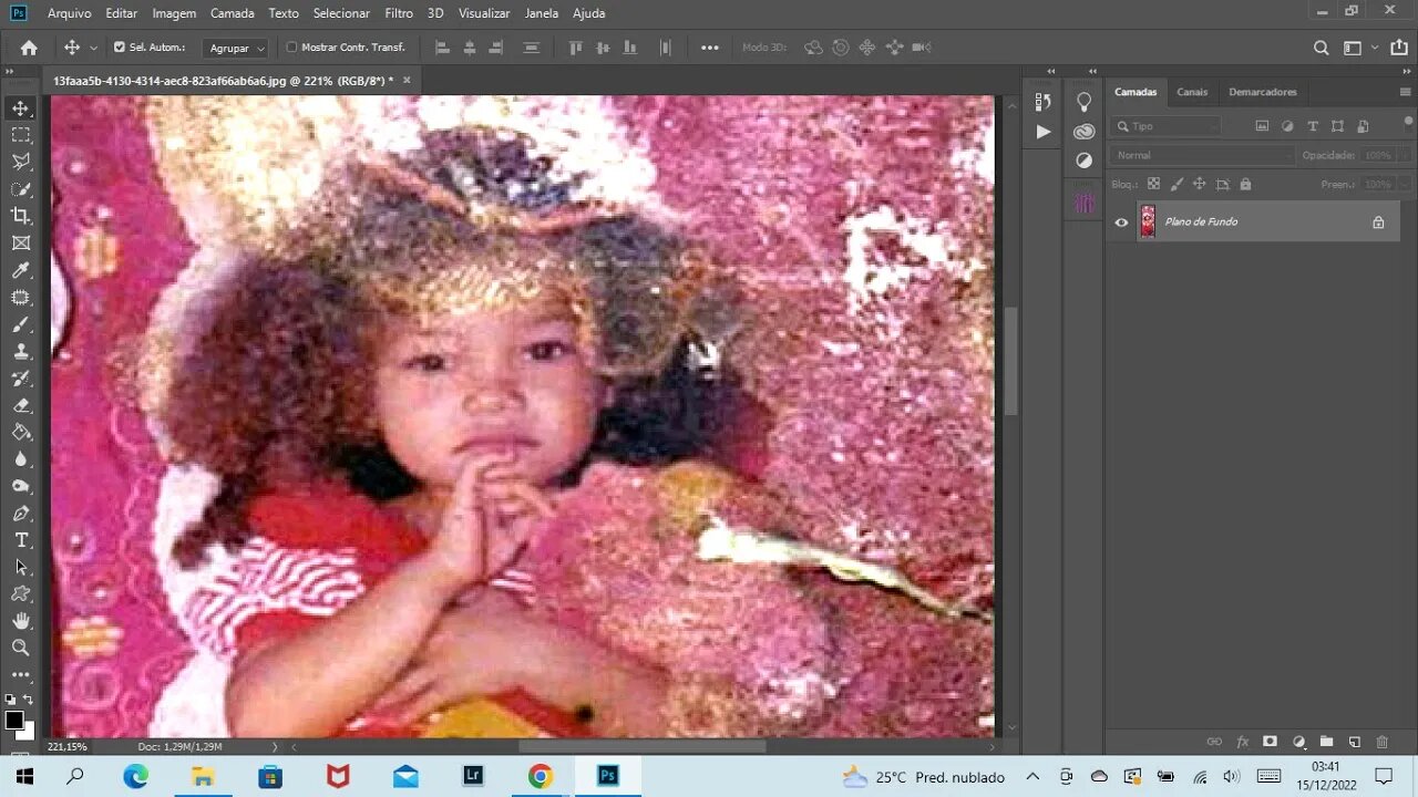 Recuperando foto rasgada no Photoshop - Vídeo comentado