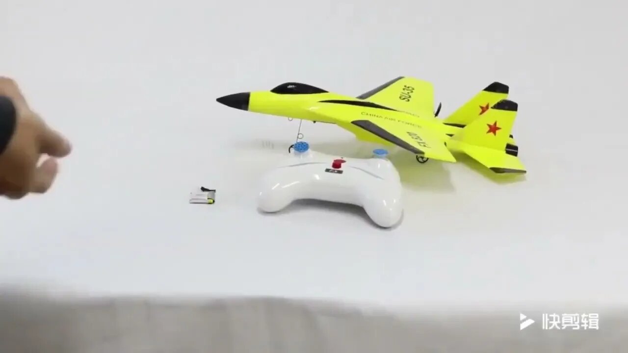 RC SU-35: Thrilling Remote Control Flying!