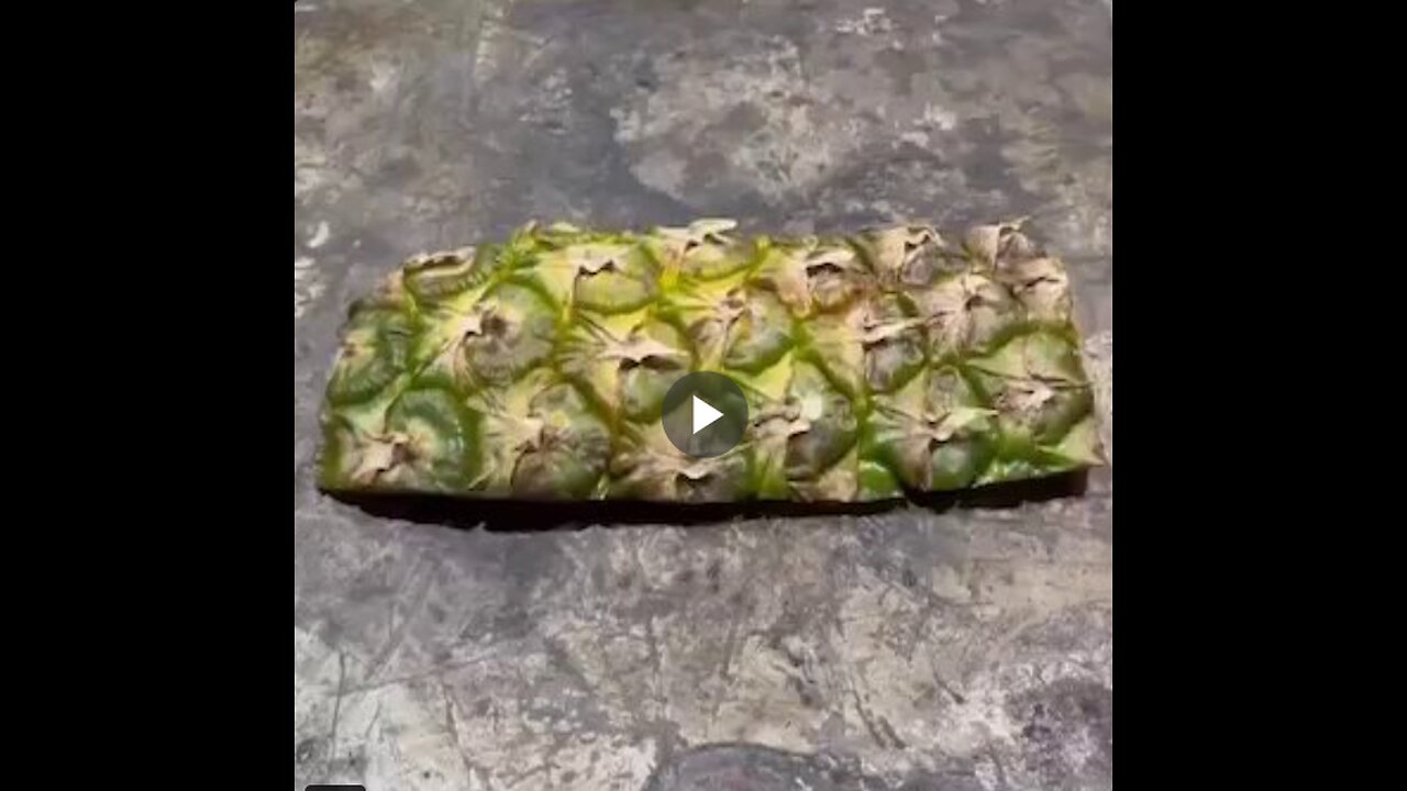 Amazing fact. The pineapple peel can withstand an iron ball with a temperature of +1000°C.