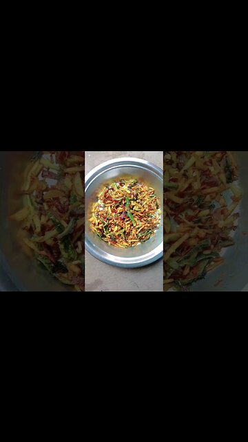 গরম ভাতে মুচমুচে উচ্ছে আলু ভাজা😍😍😋🤤🔥🔥@BENGALCOOKING #shorts #youtubeshorts #viral #trending #recipe