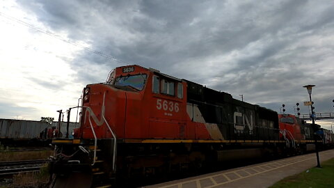 Manifest Train CN 386 Eastbound In Ontario With CN 5636 & CN 2646 Locomotives