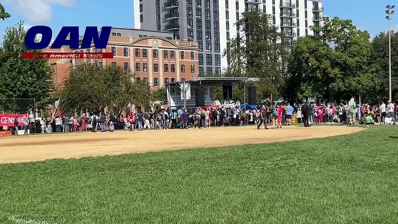 Anti-Israel protests are gathering at Union Park, Chicago