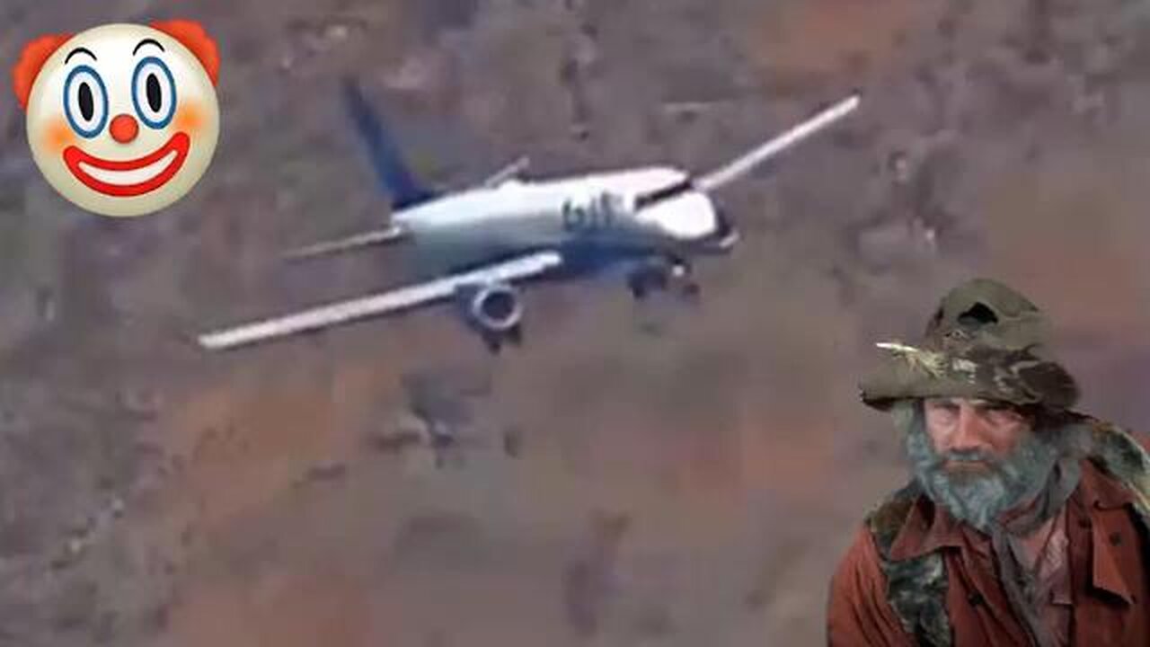 CLOWN WORLD: Co Pilot jumps out the back of the plane at 200 feet! #TRUMP #HARRIS #VANCE #WALZ #IGAN