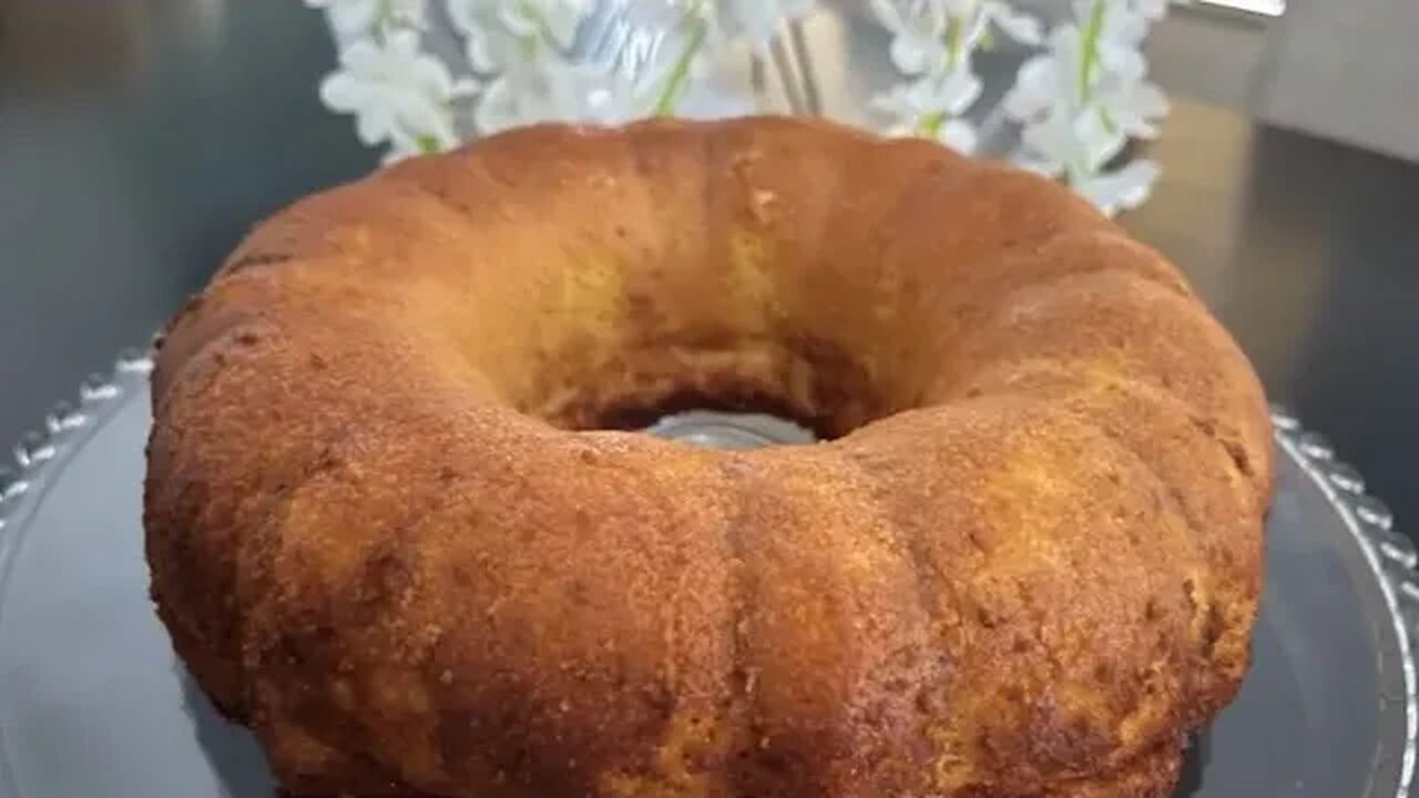 Cornmeal Cake with Parmesan Cheese