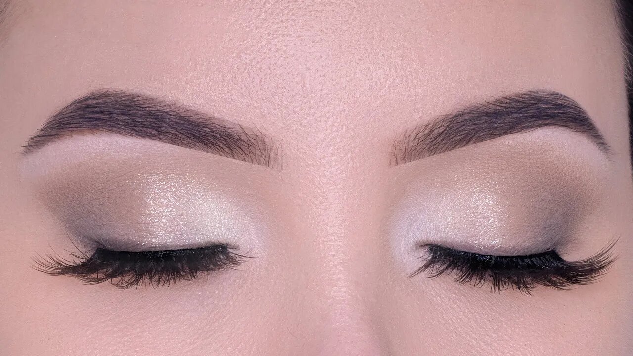 Soft Sparkly Glam Eye Makeup Tutorial | Holiday Makeup