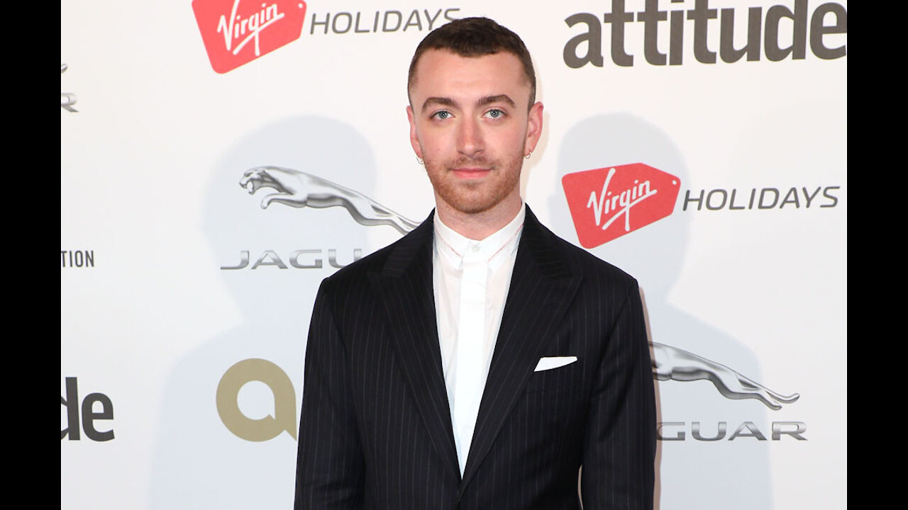 Sam Smith slid into Curtis Pritchard's DMs!