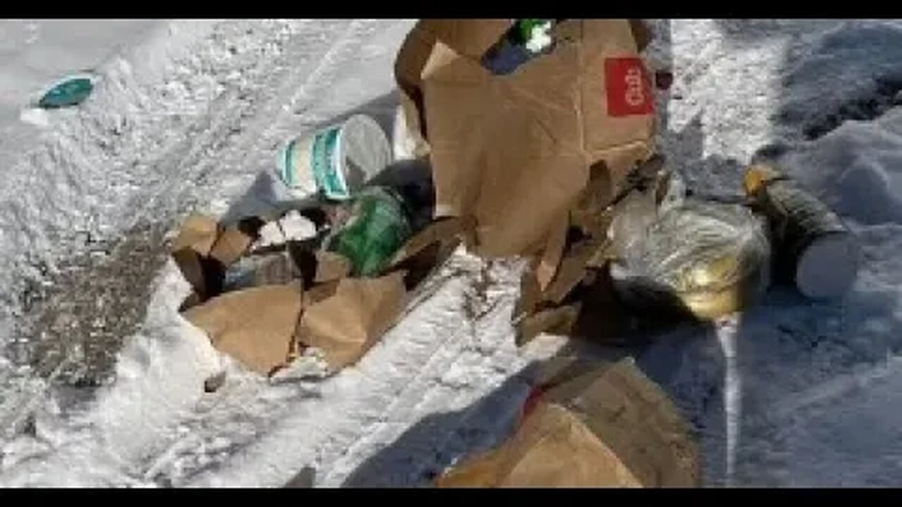 Enraged Instacart Driver Destroys Groceries of Pro-Police Elderly Couple