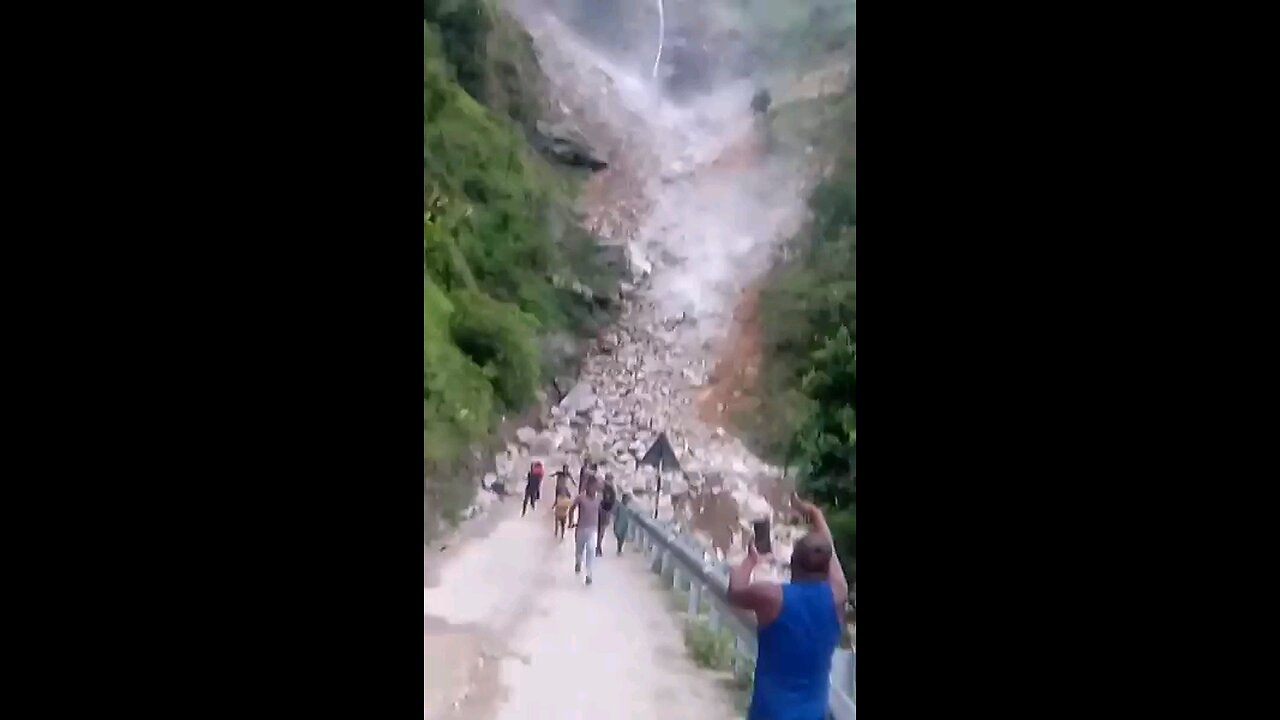 Land Slides In India