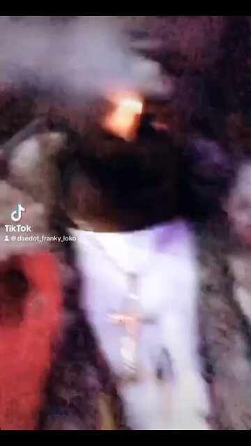 Dae Dot on stage with wiz khalifa schoolboy Q