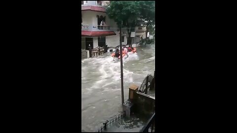 Common public affected by floods in India!