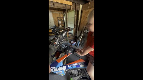 2 year old starts ktm 450sxf
