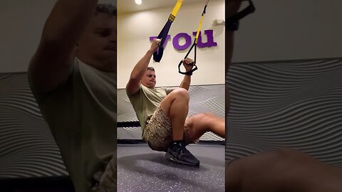 TRX PISTOL SQUAT #shorts