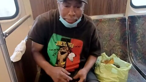 a ride on the old Orange Line Transit System showing where the door release really is