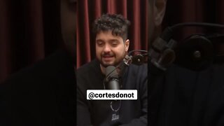 MONARK FALA SOBRE SUA CENSURA