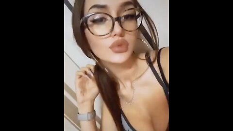 Lips are not balloons 😋