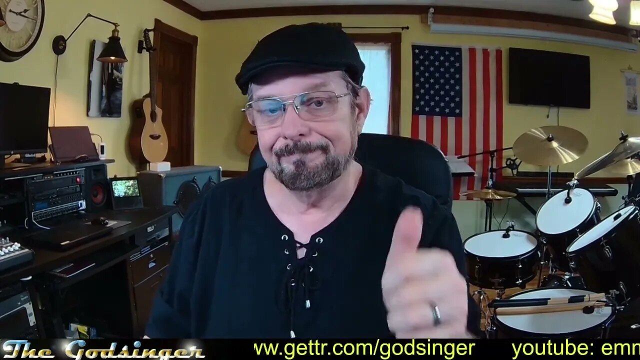 Logitech C910 vs Obsbot Tiny AI vs Razer Kyio Pro