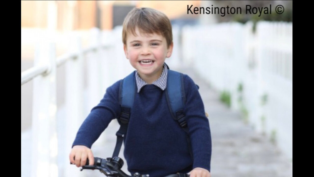 Duke and Duchess of Cambridge share adorable photo of Prince Louis to mark his third birthday