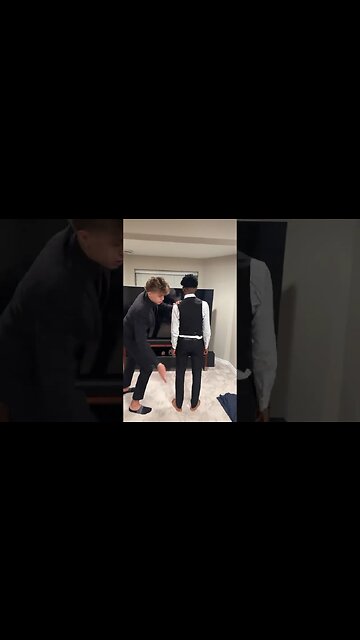 Check Out This Somalian Boy!