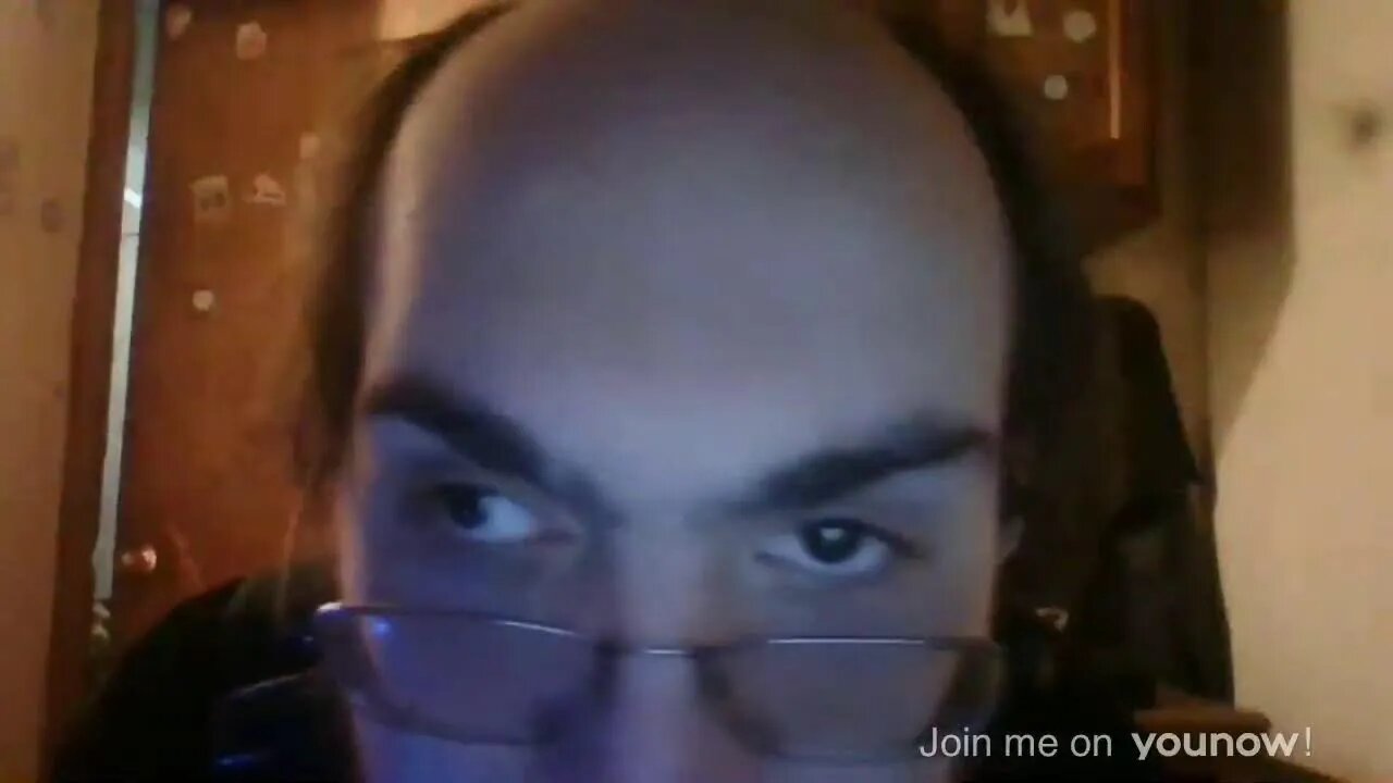 I'm LIVE on YouNow October 25, 2022