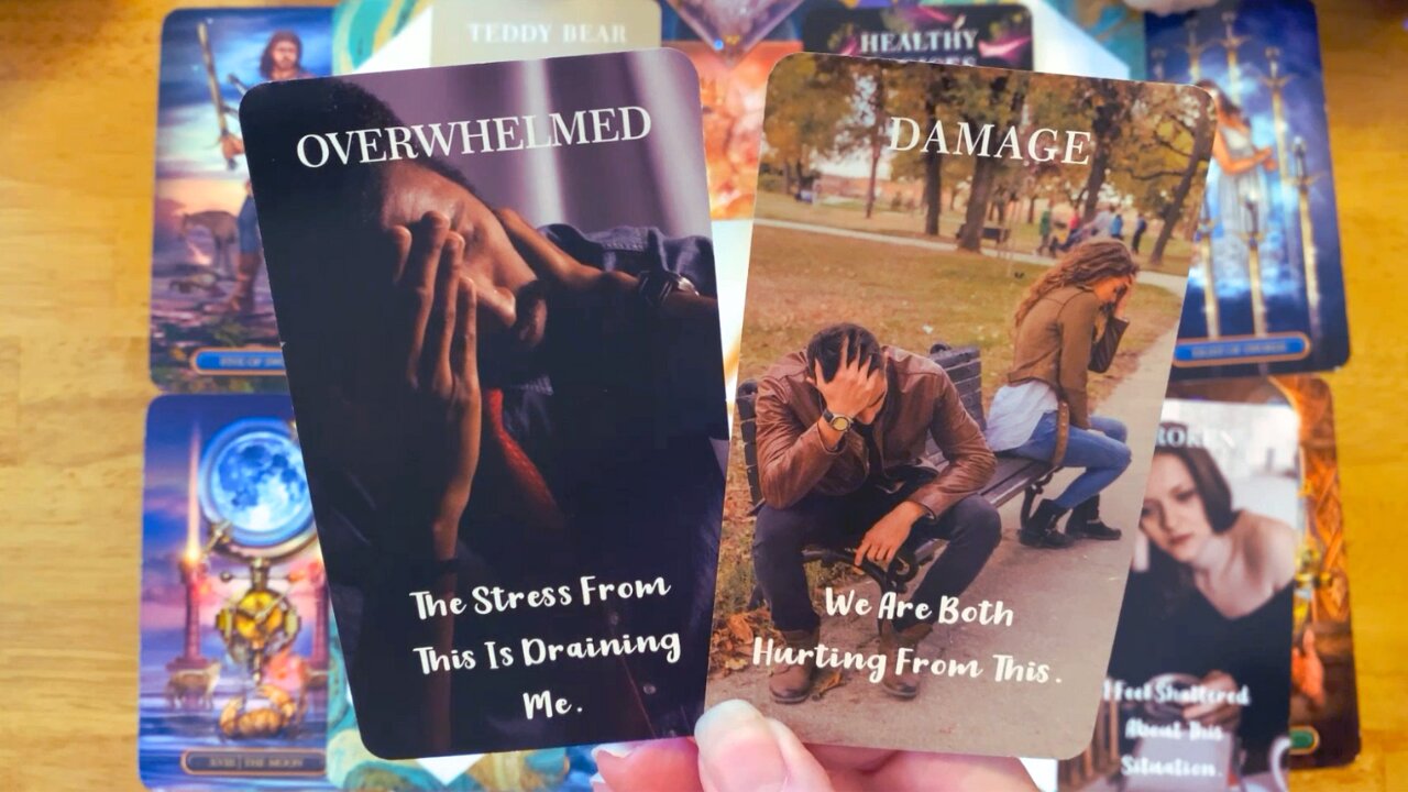 YOU ARE BOTH STRESSED OUT 😰 BUT CHANGE IS COMING! 😍 COLLECTIVE LOVE TAROT READING 🔮