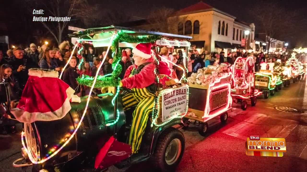 Take a Holiday Stroll with Molly and Tiffany!