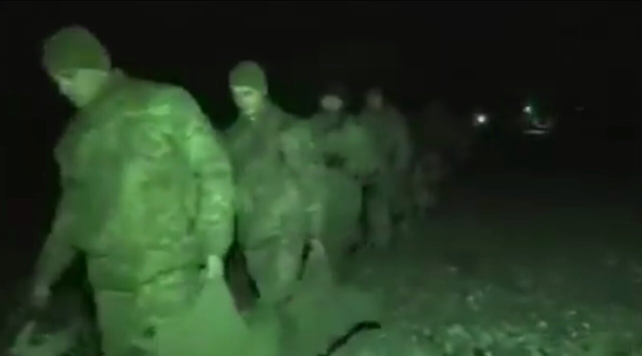 Ukrainian Marines surrender to Russian Army in Mariupol