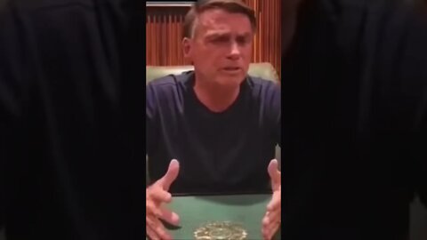 Bolsonaro faz pronunciamento em meios as manifestações