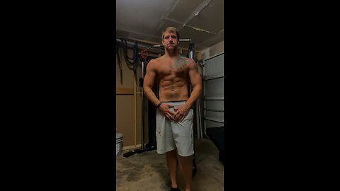 Full physique update from 6 month cut: (Down 25 pounds) 86Kg/ 190 Lbs @ 17 % body fat at 6’1