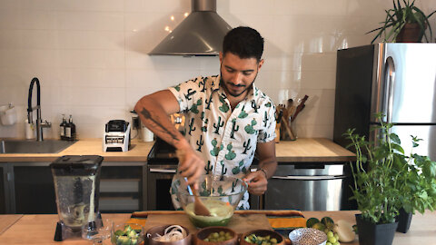 LA MEILLEURE RECETTE DE CEVICHE VERDE AUX CREVETTES ET FINES HERBES