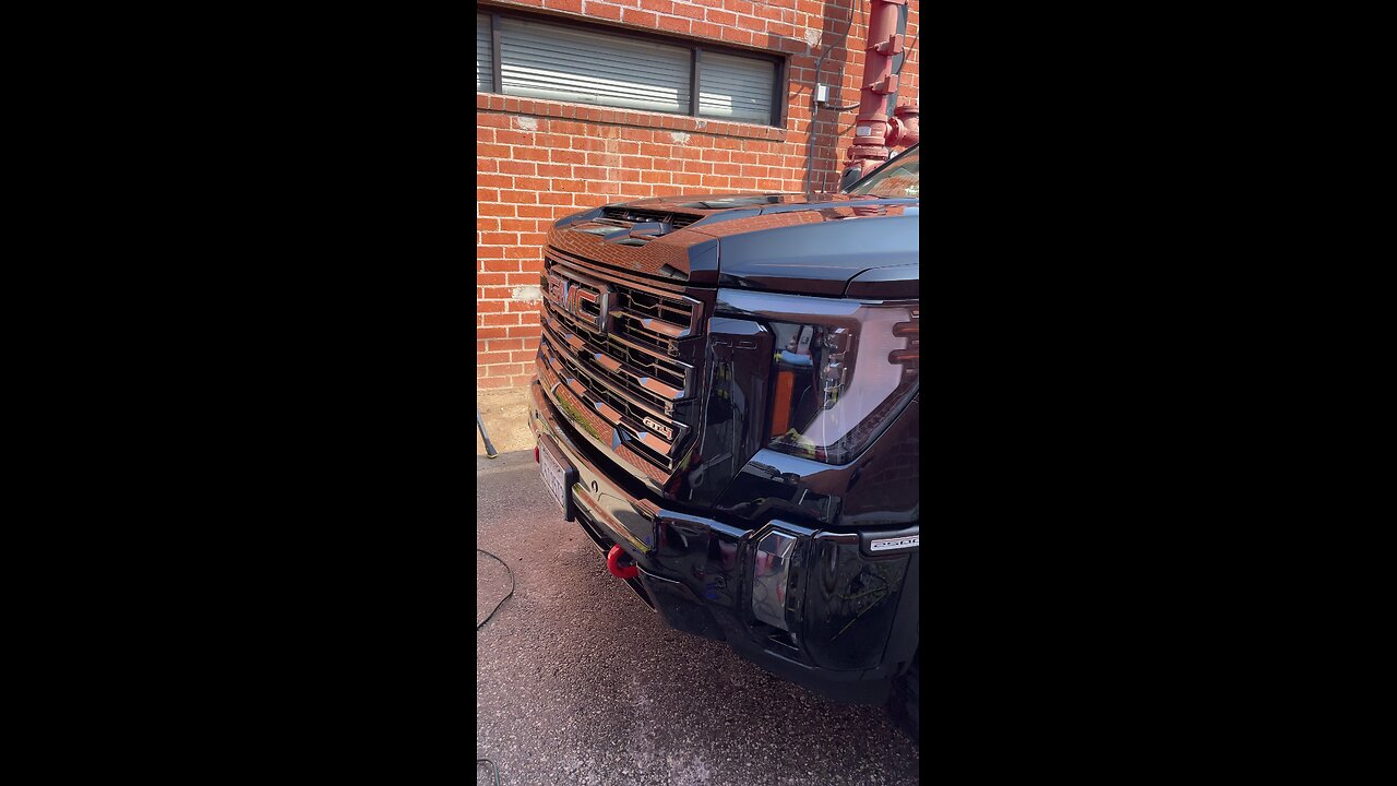 GMC AT4