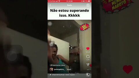 Fumando bombinha