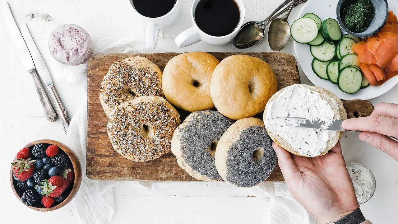 How to Make Homemade Bagels » Poppy Seed + Everything Bagel Recipe