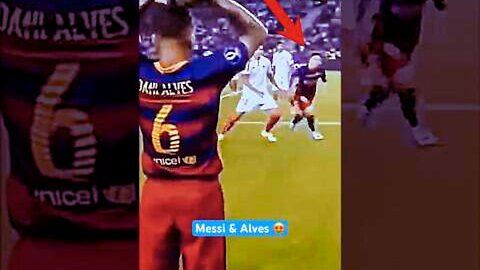 Lionel Messi and Dani Alves UNSTOPPABLE moments 🥵🥵 #shorts
