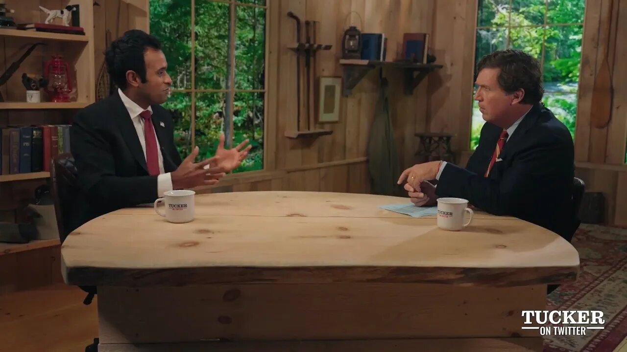 Vivek Ramaswamy & Tucker Carlson: Ukraine War & Donor Class Pressure