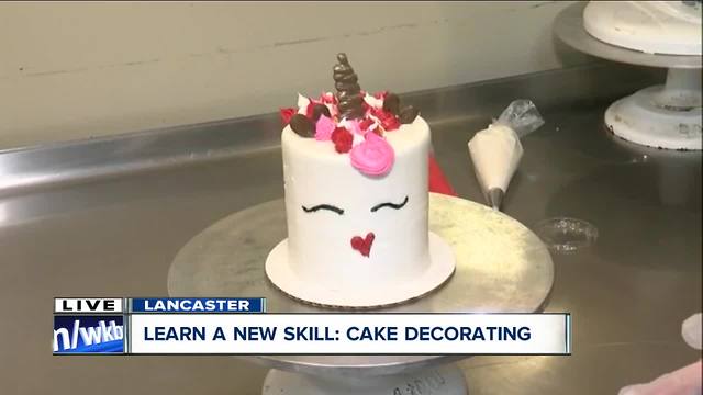 Learn a new skill in 2018: unicorn valentine cake