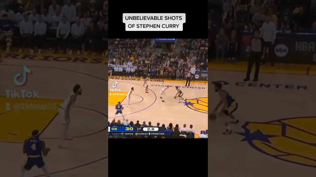 #stephencurry hit the buzzar beater with #longshot #trees #nba #nba2k23