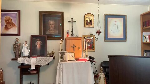 Divine Mercy Sunday in the Easter Octave. Eucharistic adoration