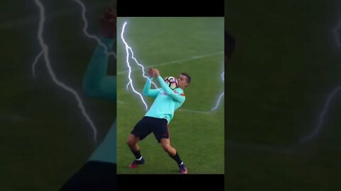 FREESTYLE RONALDO || SKILLS || FOOTBALL#shorts #video