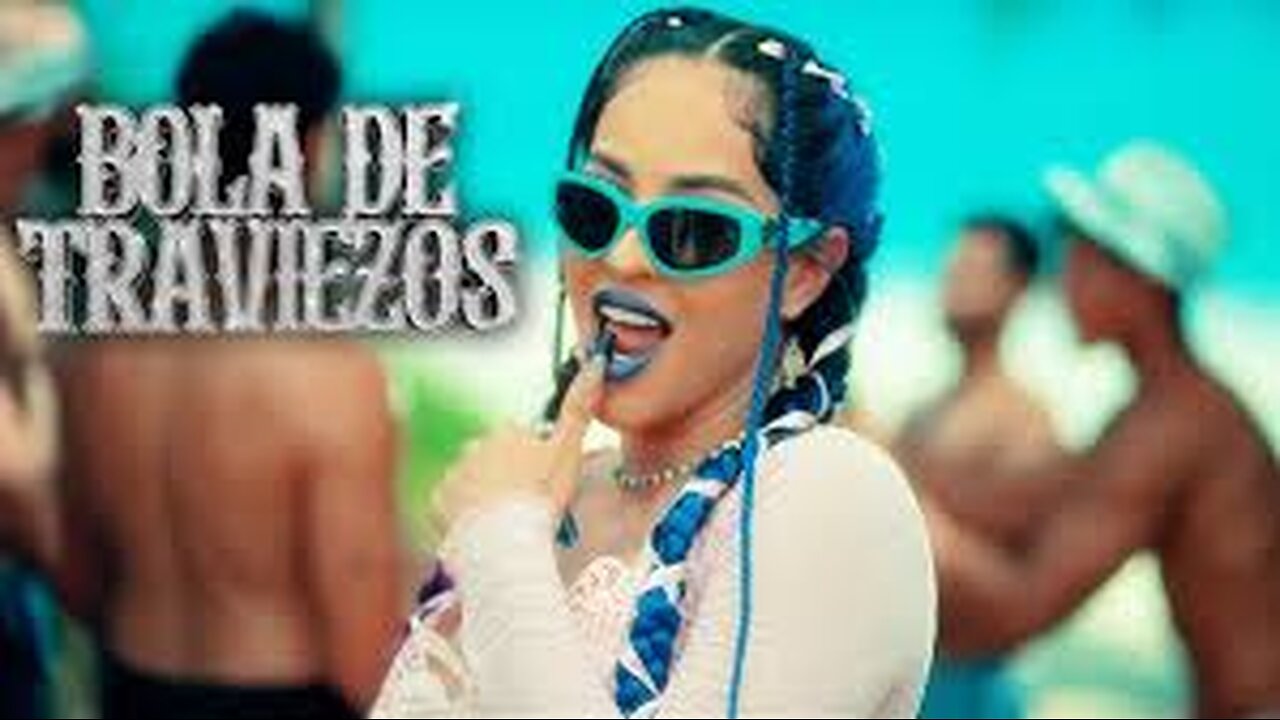 Bola de Traviezos - Karly B ( Video Oficial )