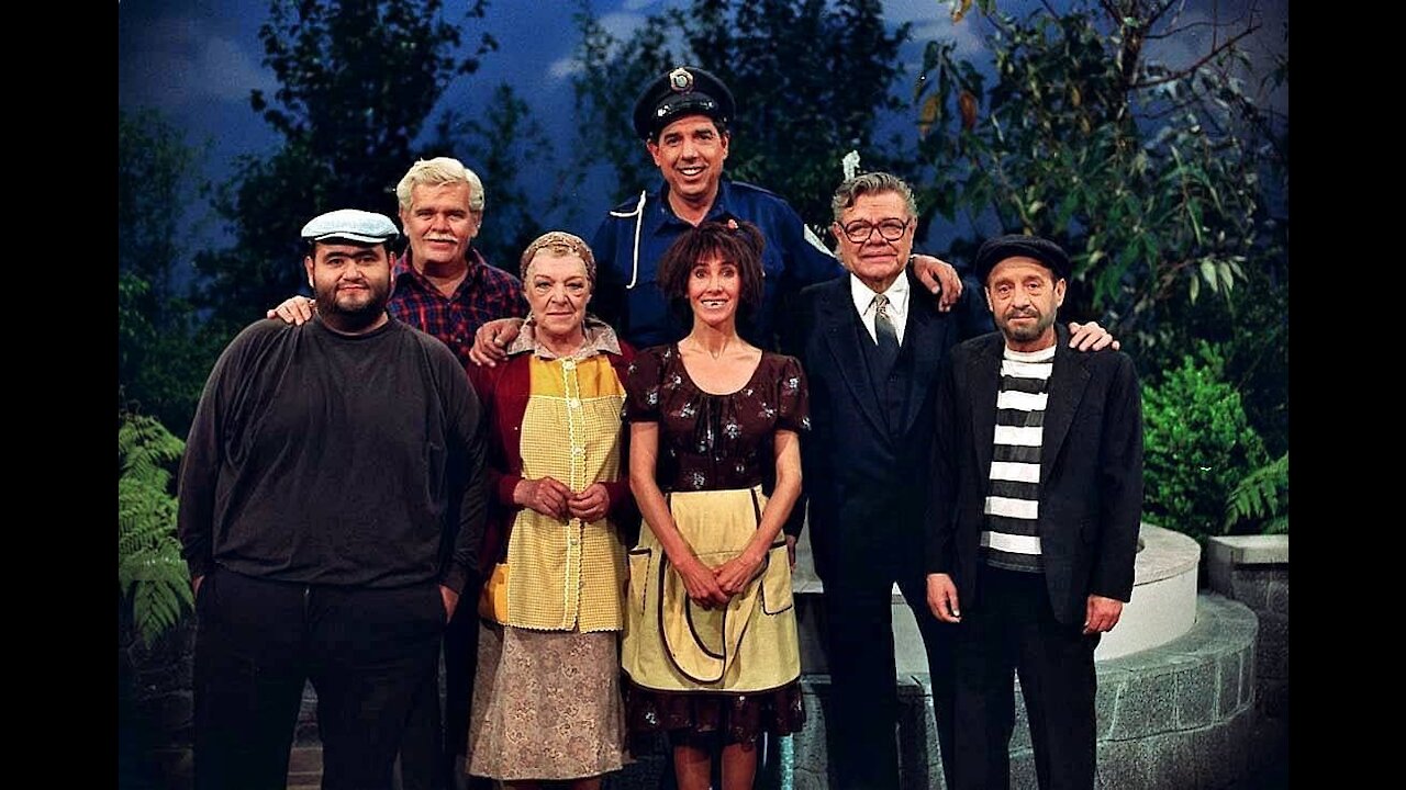 CHESPIRITO - HOTEL DON CECILIO: LA CHICA FRESA