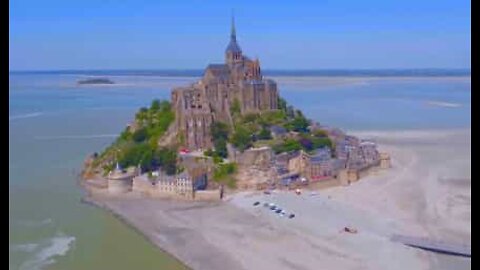 Drone captures stunning footage of Mont Saint-Michel