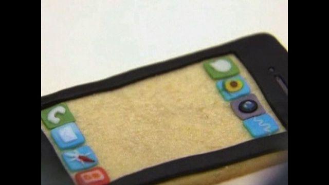 iPhone Cookies being sold in a Beijing Store