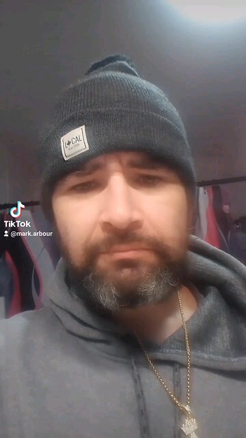 Magical Canon XTi digital camera, photos become alive, literally