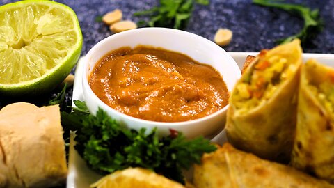 Mouthwatering Sriracha Peanut Sauce